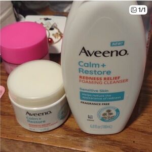 Aveeno Calm + Restore Set